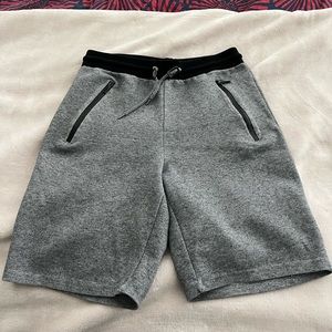 Fleece tech mens shorts